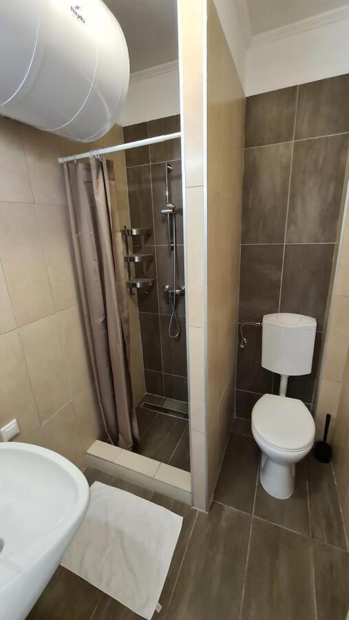Mediterran Apartman With Pool Siofok Dış mekan fotoğraf
